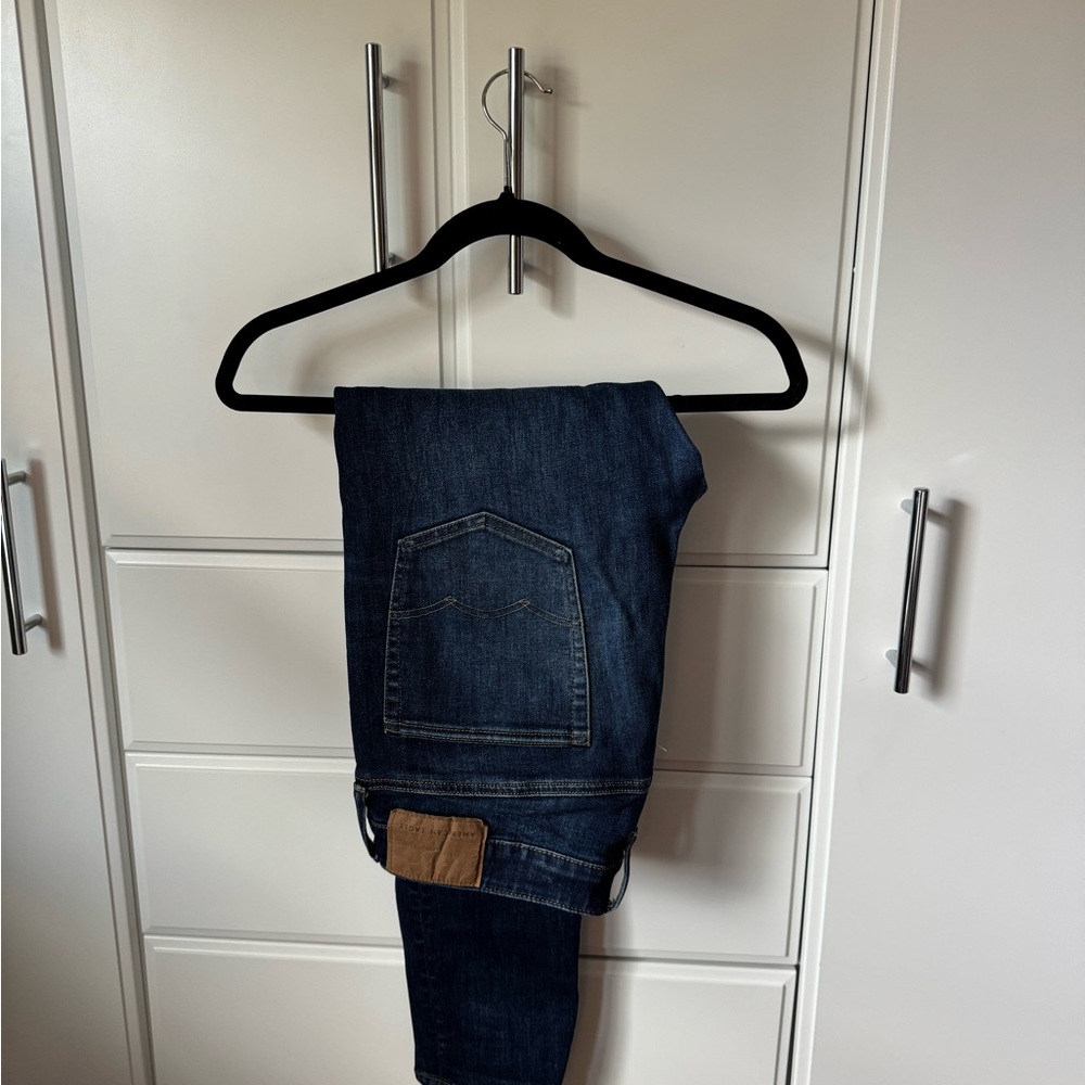 American Eagle Outfitters Men’s Dark Blue Straight Jeans